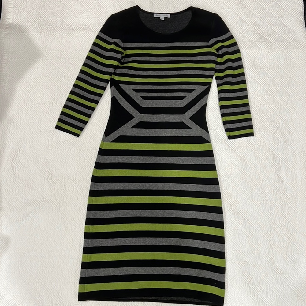 Danny and Nicole Sweater Dress Size Small